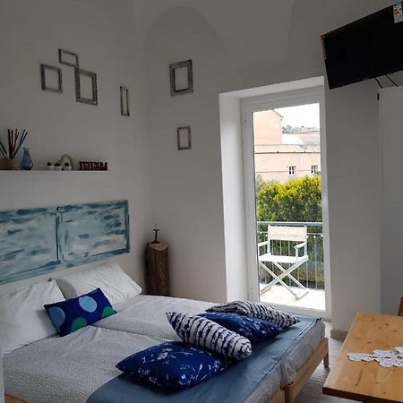 Appartement mini cà del Borgo à Finale Ligure Extérieur photo